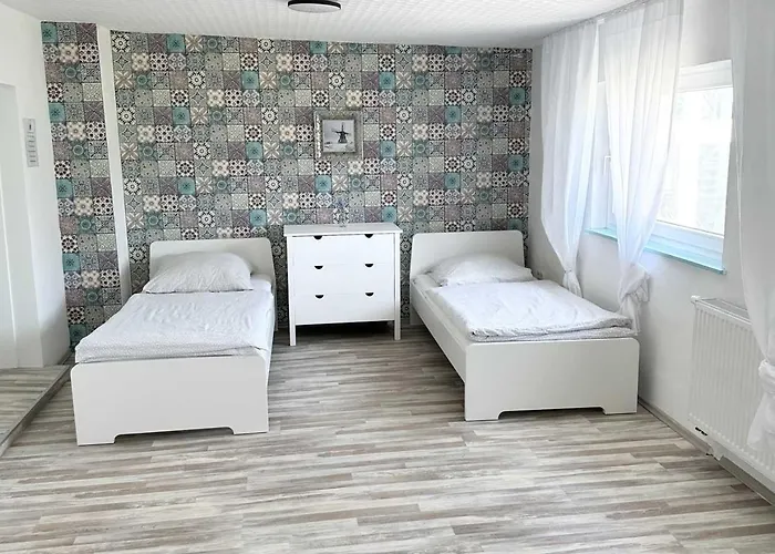 Work & In דירה *