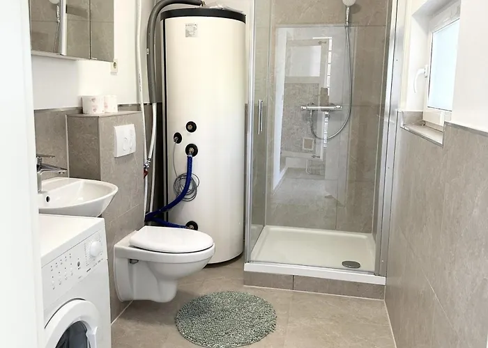 דירה Work & In *