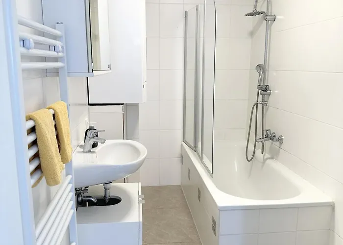 Work & In דירה *